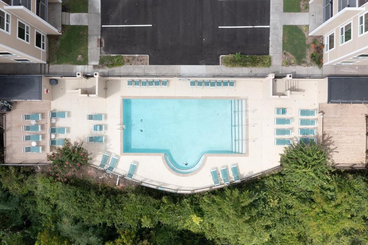 Walk To Broadway Riverfront Condo With Pool Nashville Esterno foto